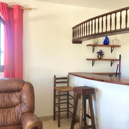 Сasa de vacaciones Con Piscina Y Barbacoa