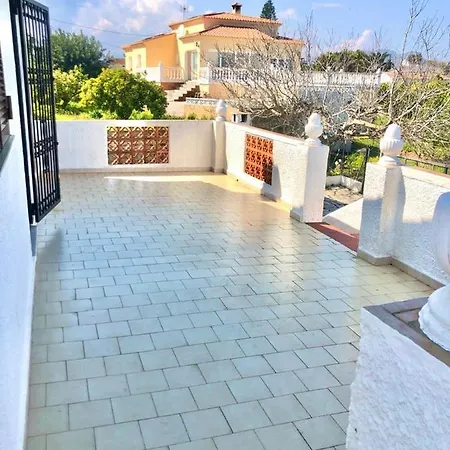 Holiday home Con Piscina Y Barbacoa *