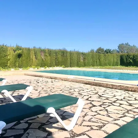 Con Piscina Y Barbacoa Holiday home