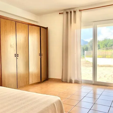 Holiday home Con Piscina Y Barbacoa *